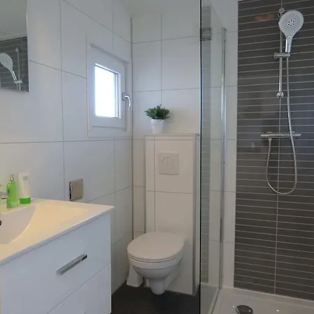 Chalet Modern With Dishwasher On The Markermeer *