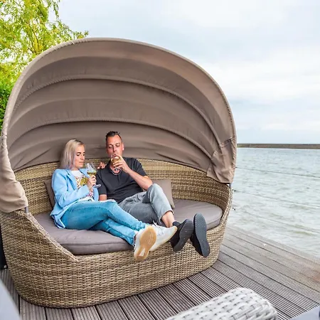Modern With Dishwasher On The Markermeer Chalet *